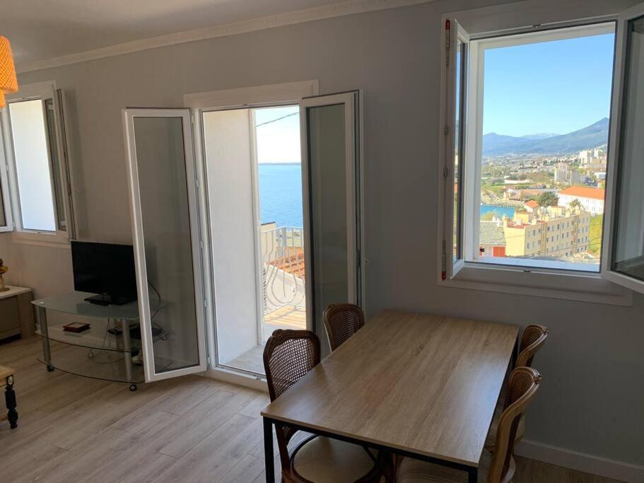 Magnifique Maison Avec Vue Mer Hauteur De Bastia Bastia  Exterior foto